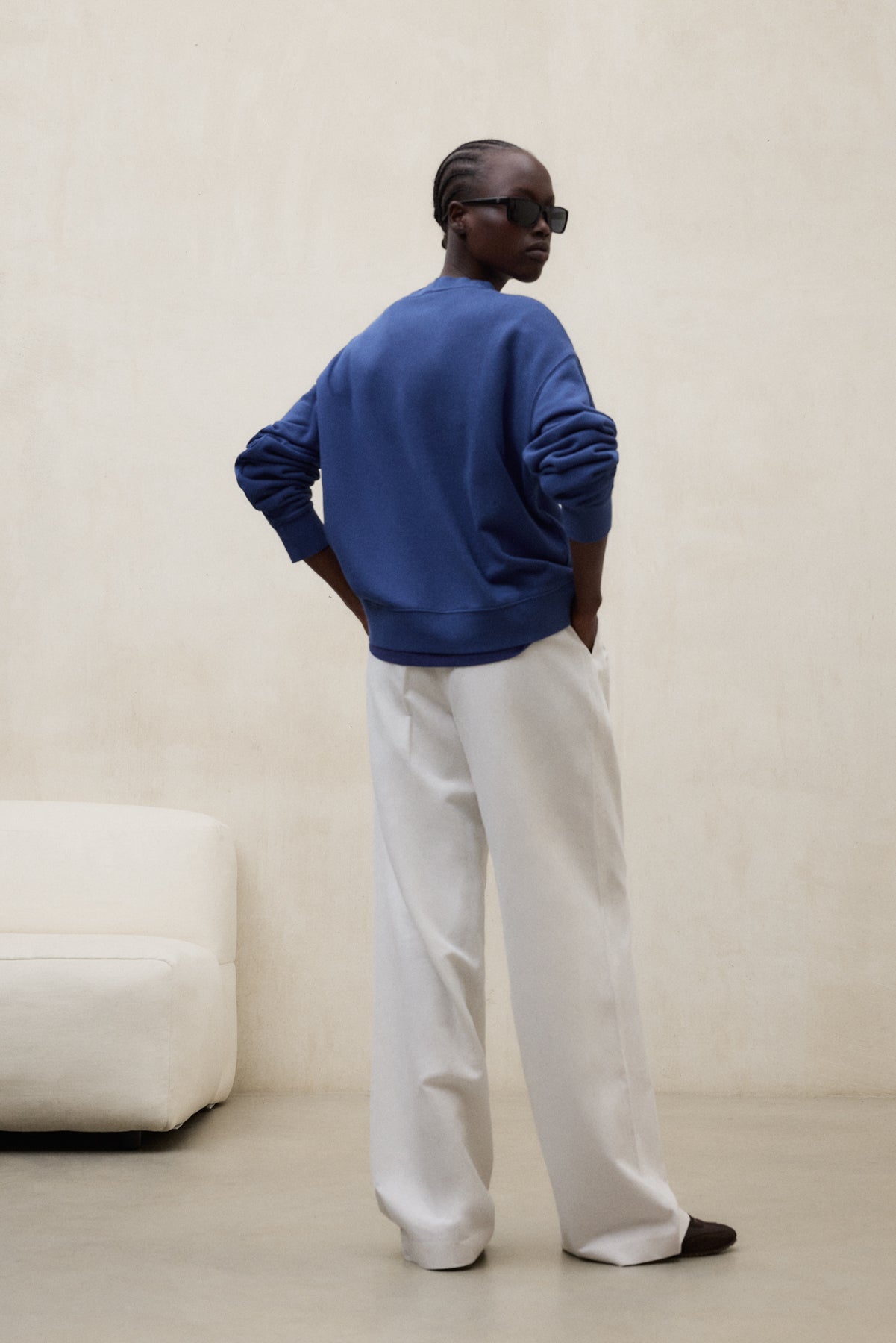 BLUE GODOY SWEATSHIRT