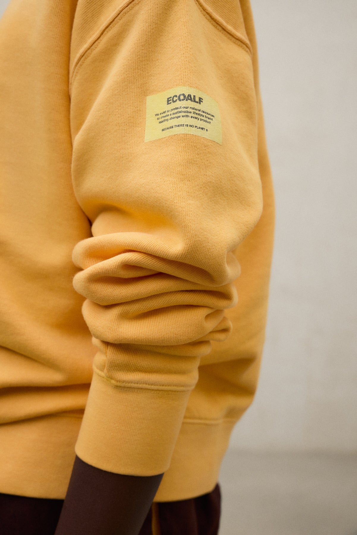 ORANGE GODOY SWEATSHIRT