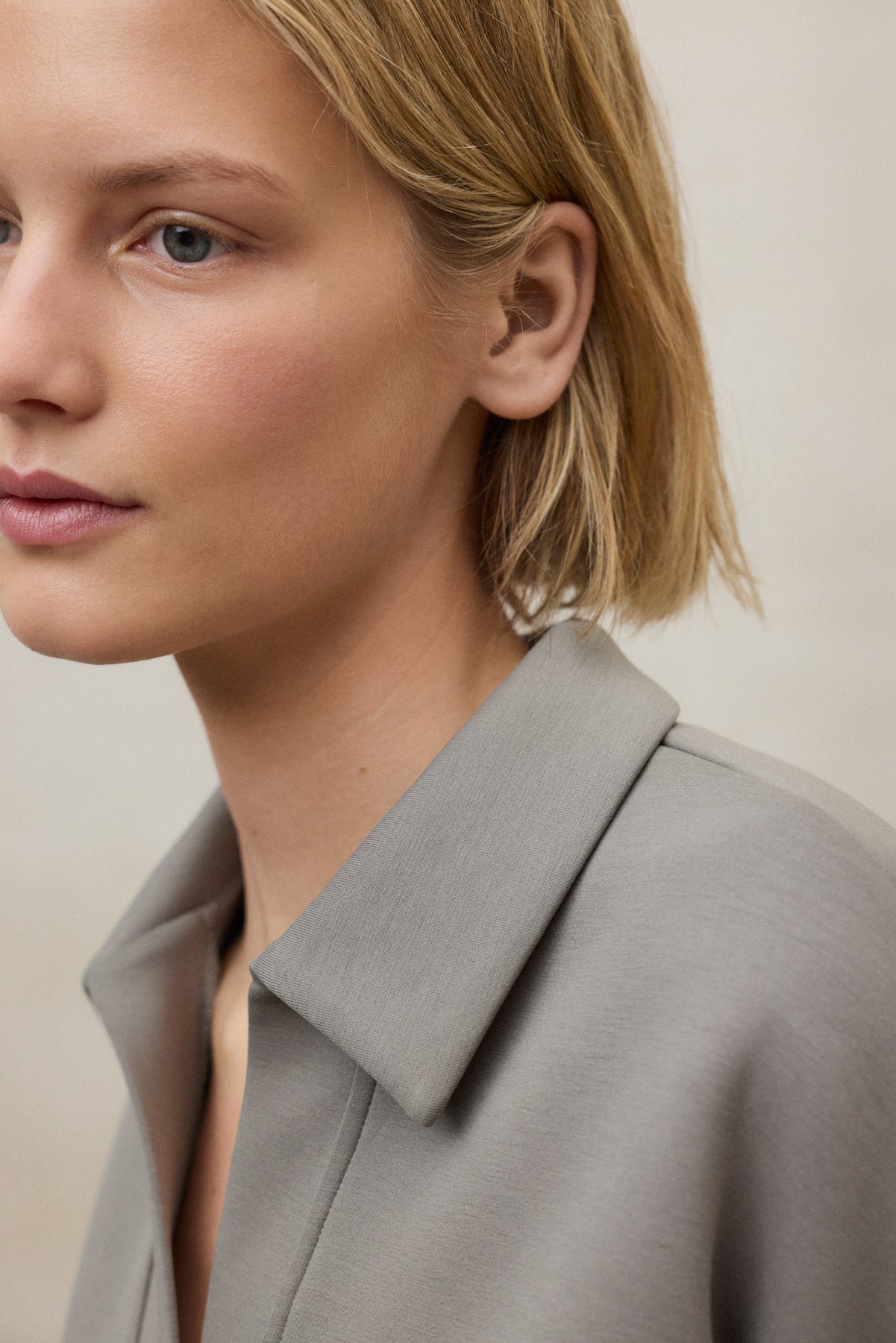 BEIGE GRANADELLA HOODIE