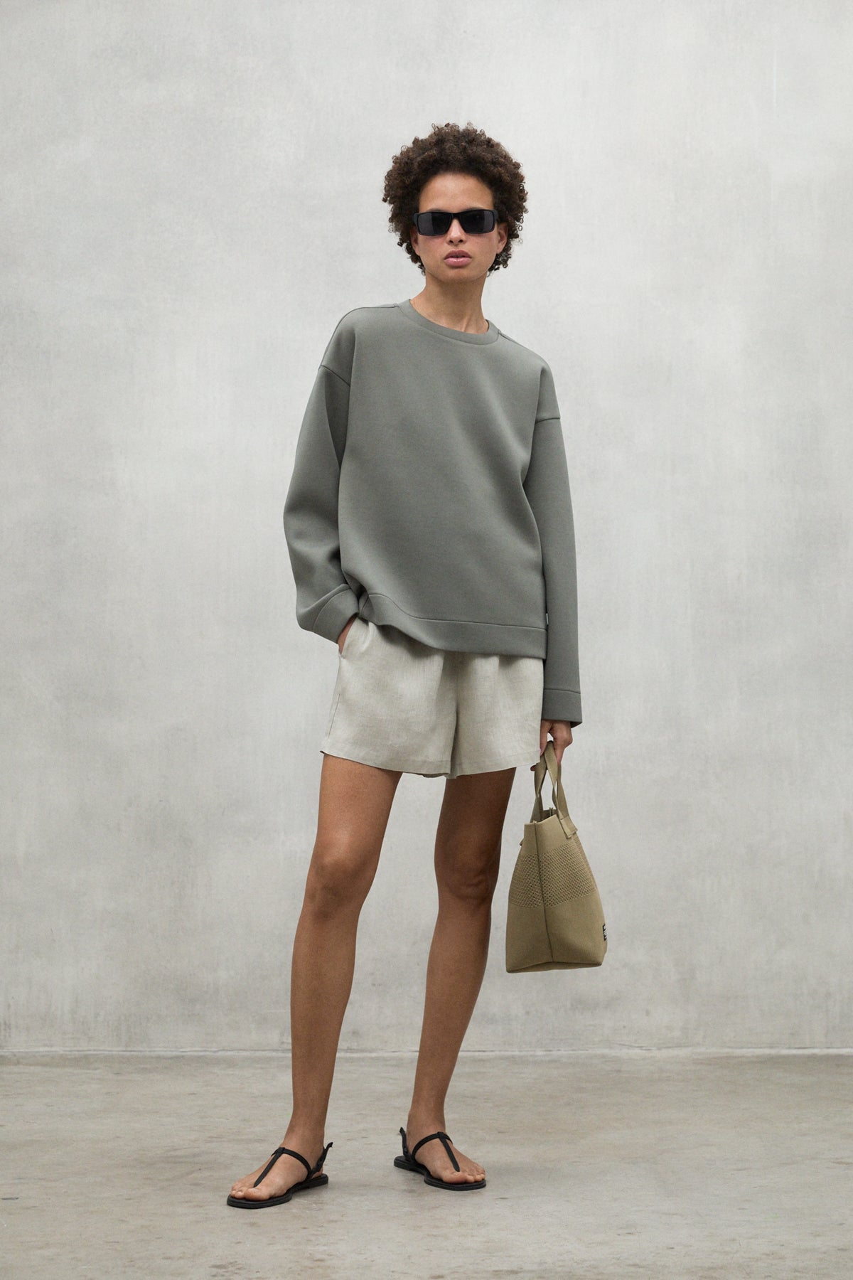 KHAKI  VALDIVIA SWEATSHIRT