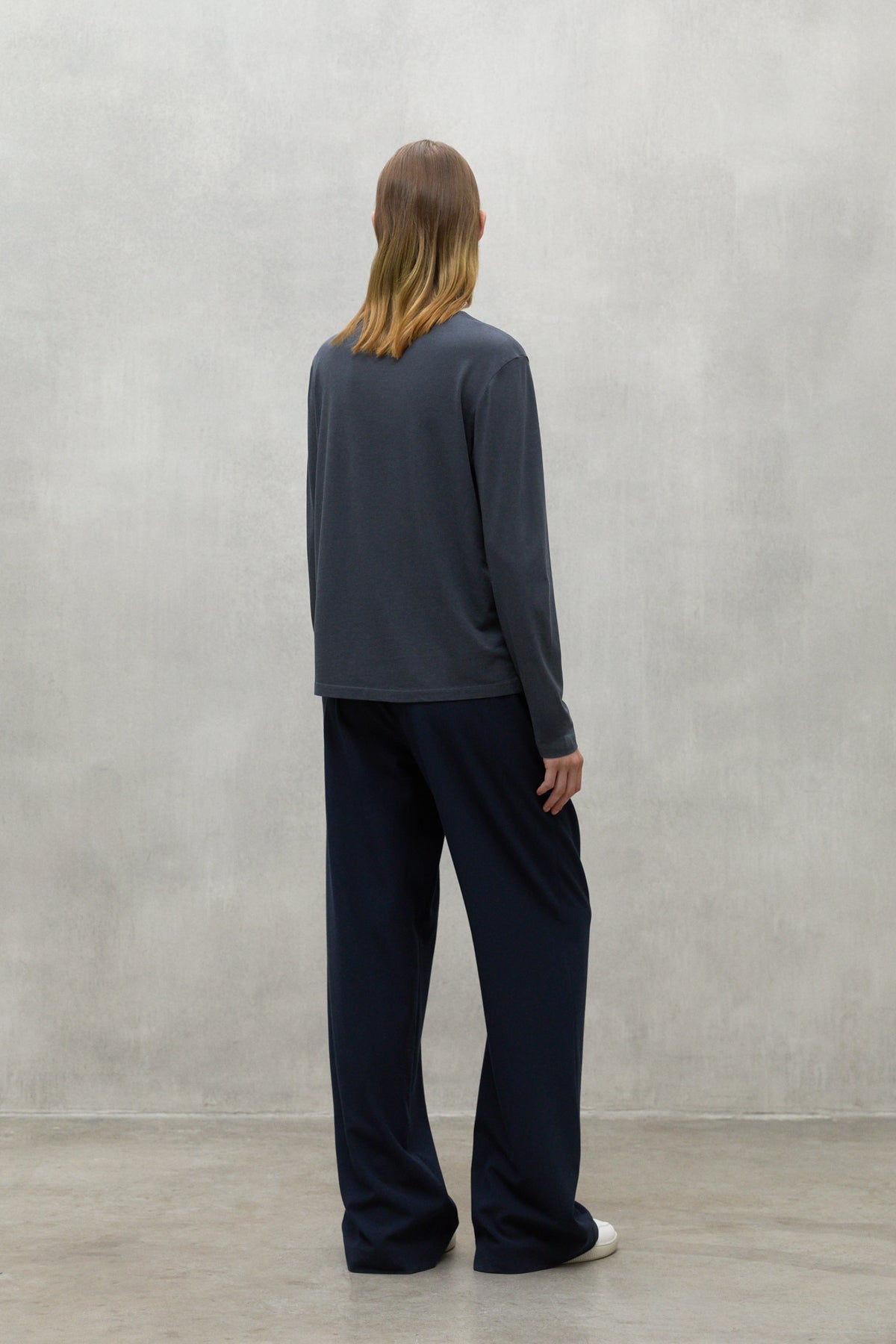 CAMISETA BEA GRIS OSCURO