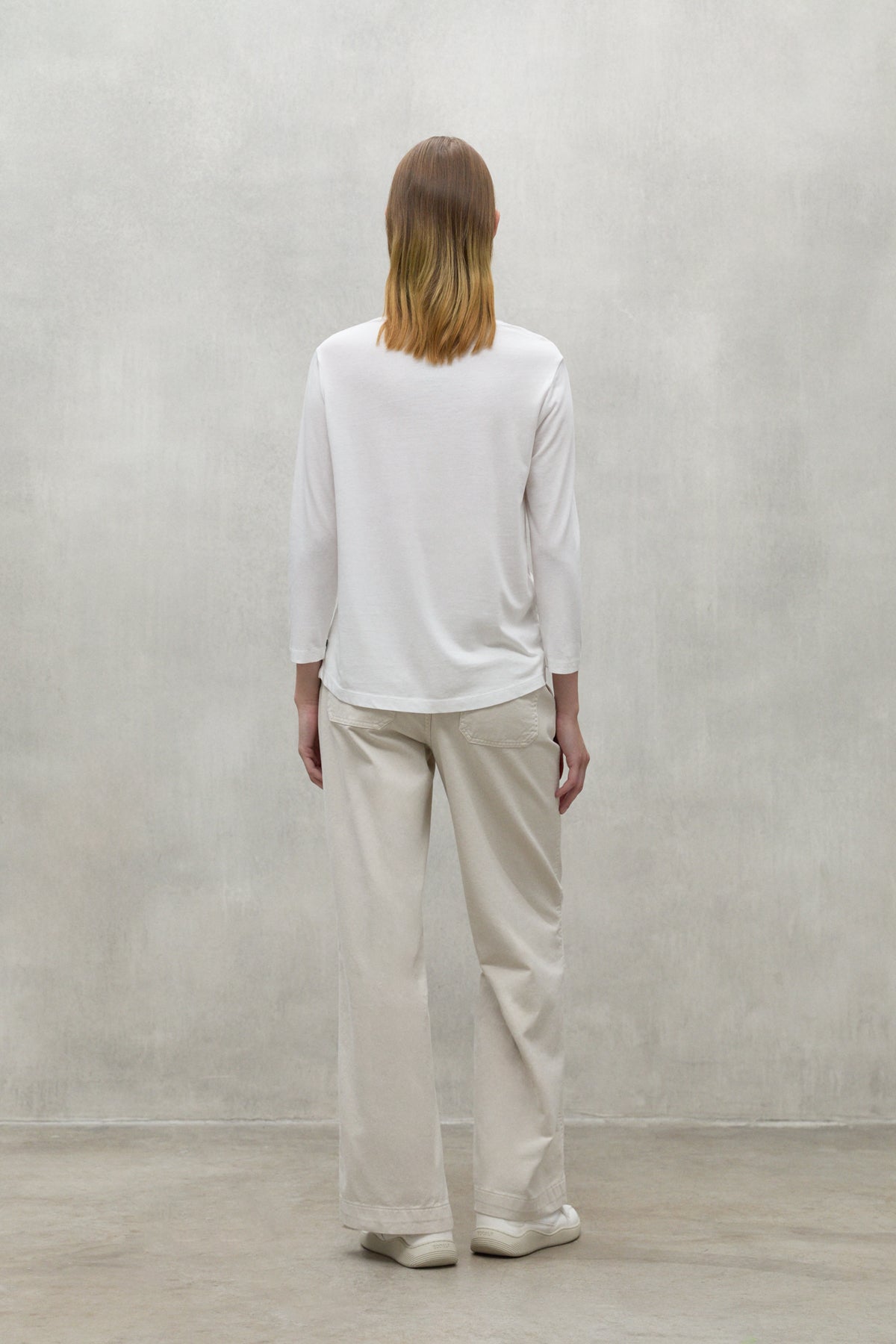 CAMISETA BEJA BLANCA