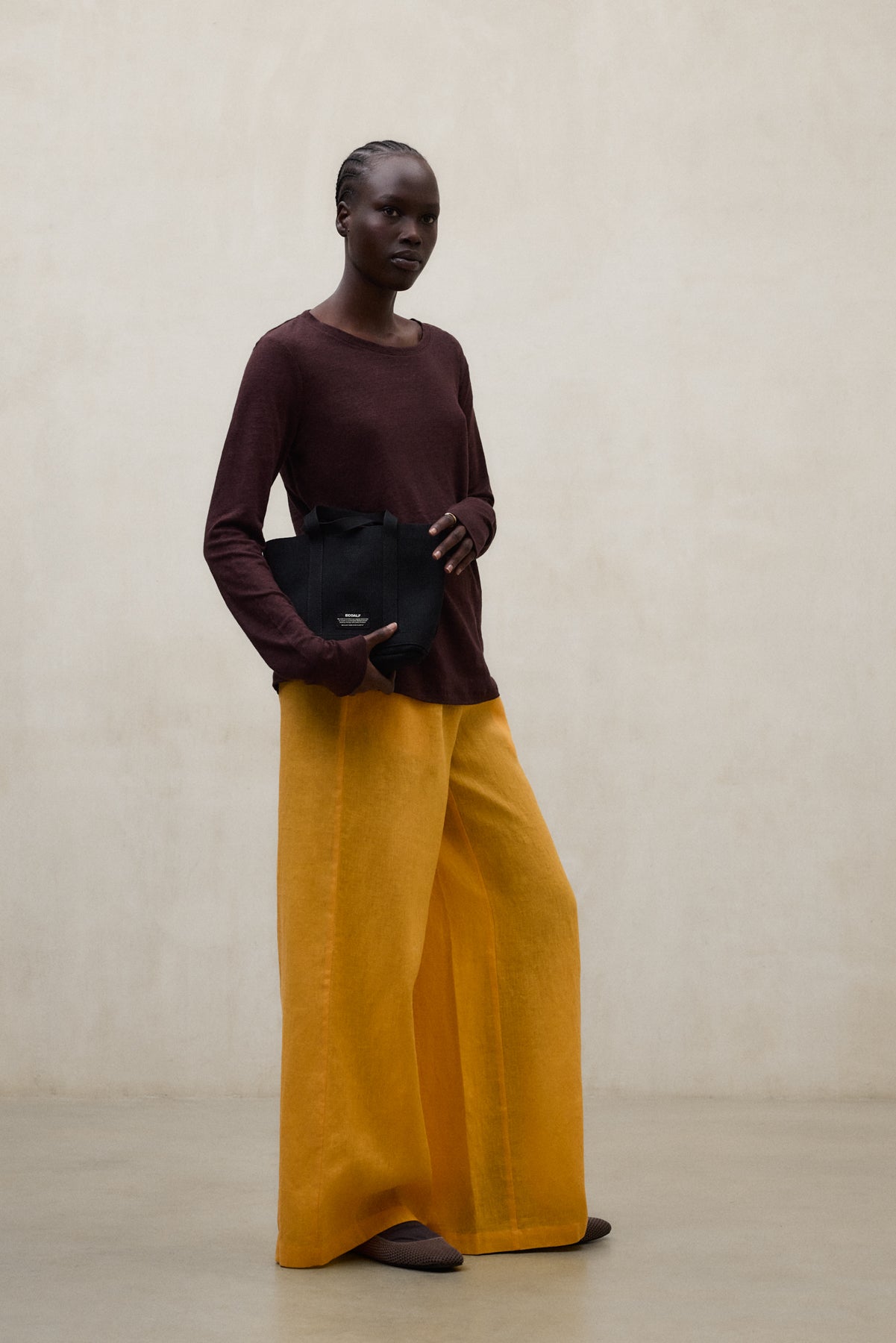 CAMISETA CALE MARRÓN