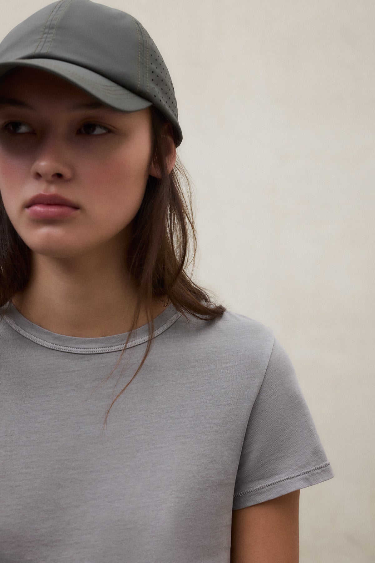 CAMISETA KEILE GRIS OSCURO