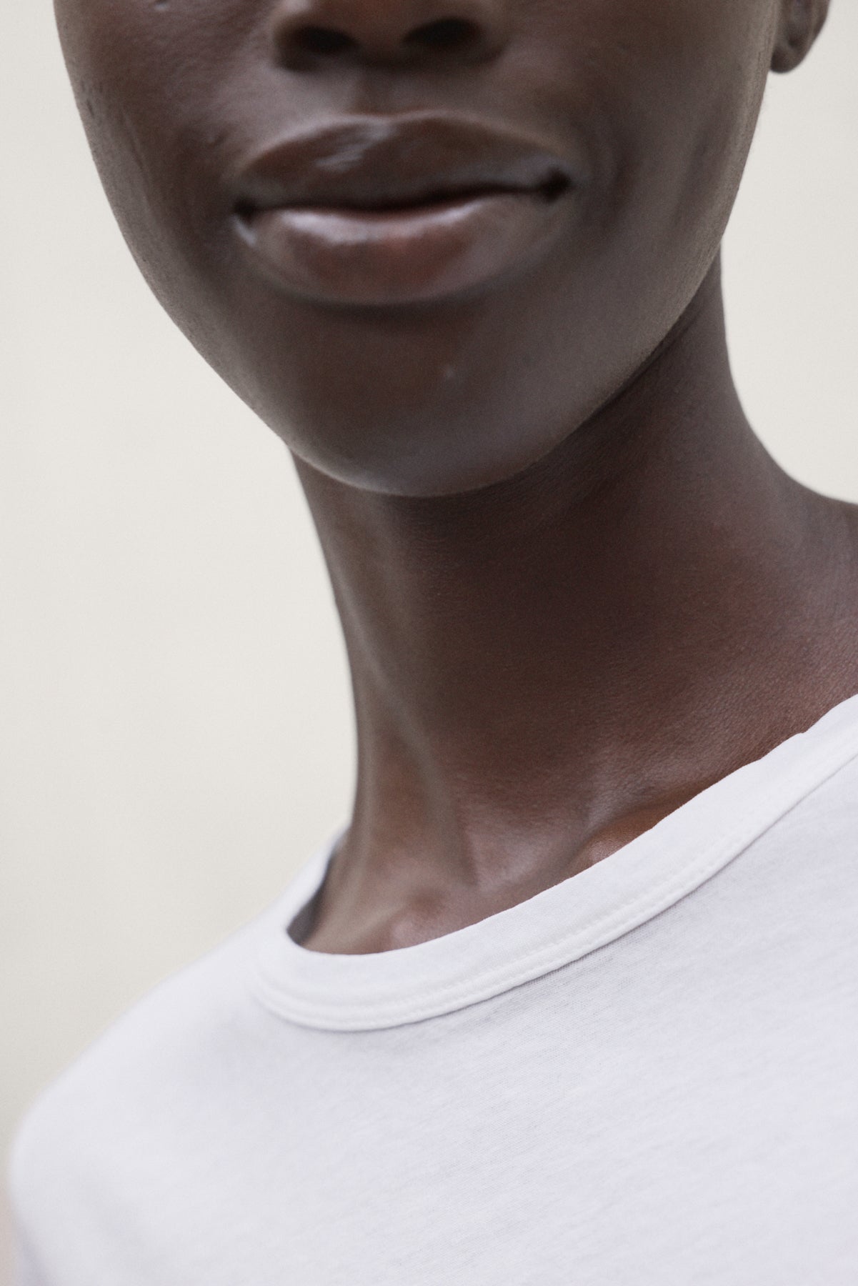 WHITE KEILE T-SHIRT