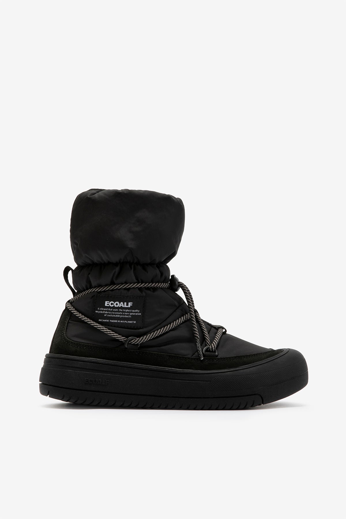 BLACK BERING BOOTS