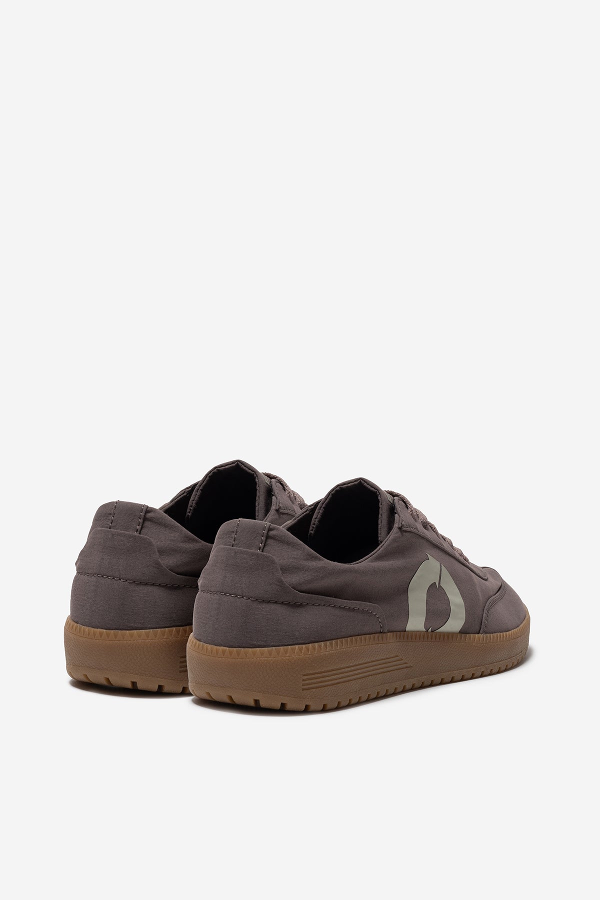 BROWN BAPSOM STRENK TRAINERS