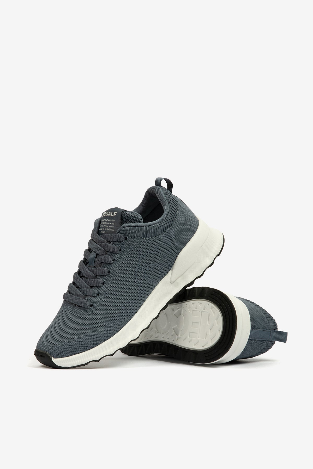 NAVY BLUE CONDEKNIT TRAINERS