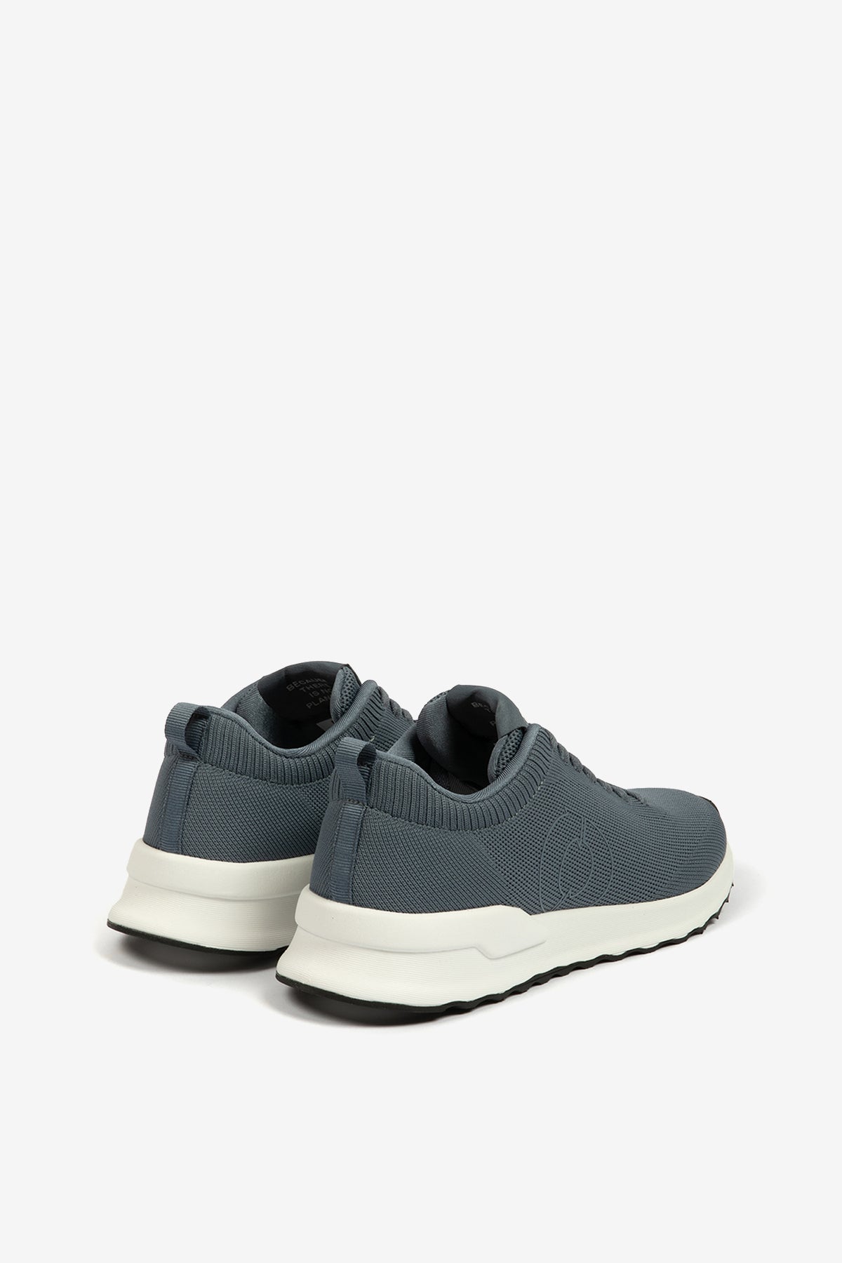 NAVY BLUE CONDEKNIT TRAINERS