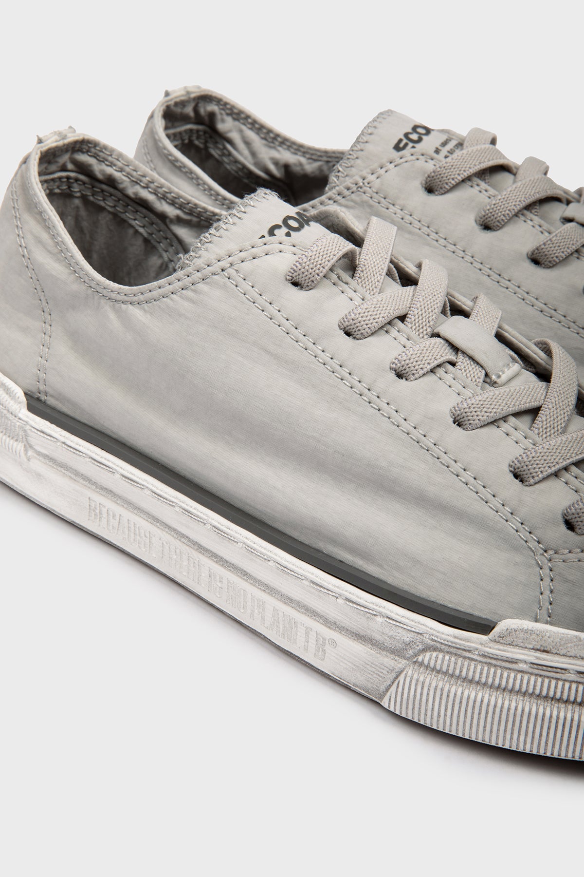 ZAPATILLA STRENK GRIS CLARO
