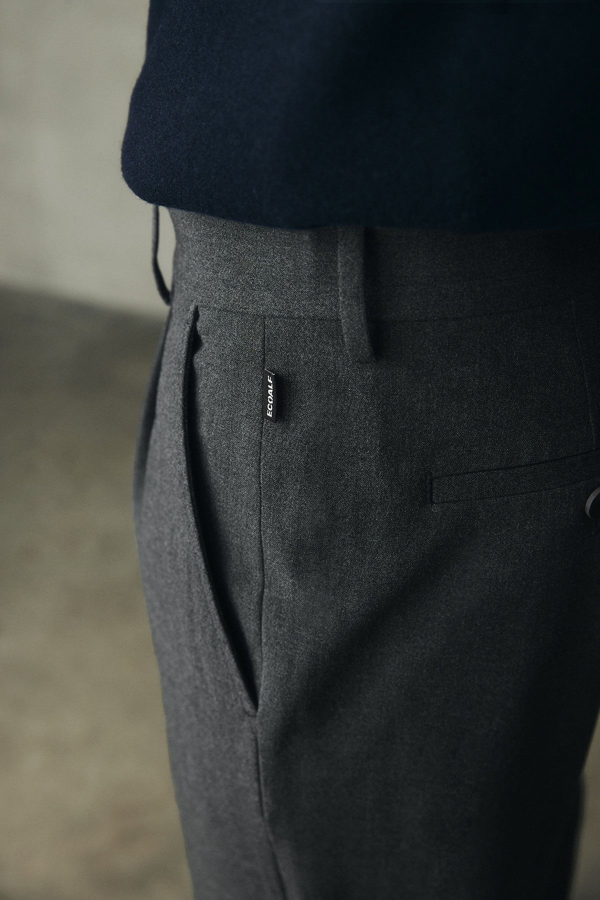 DARK GREY SEPIK TROUSERS