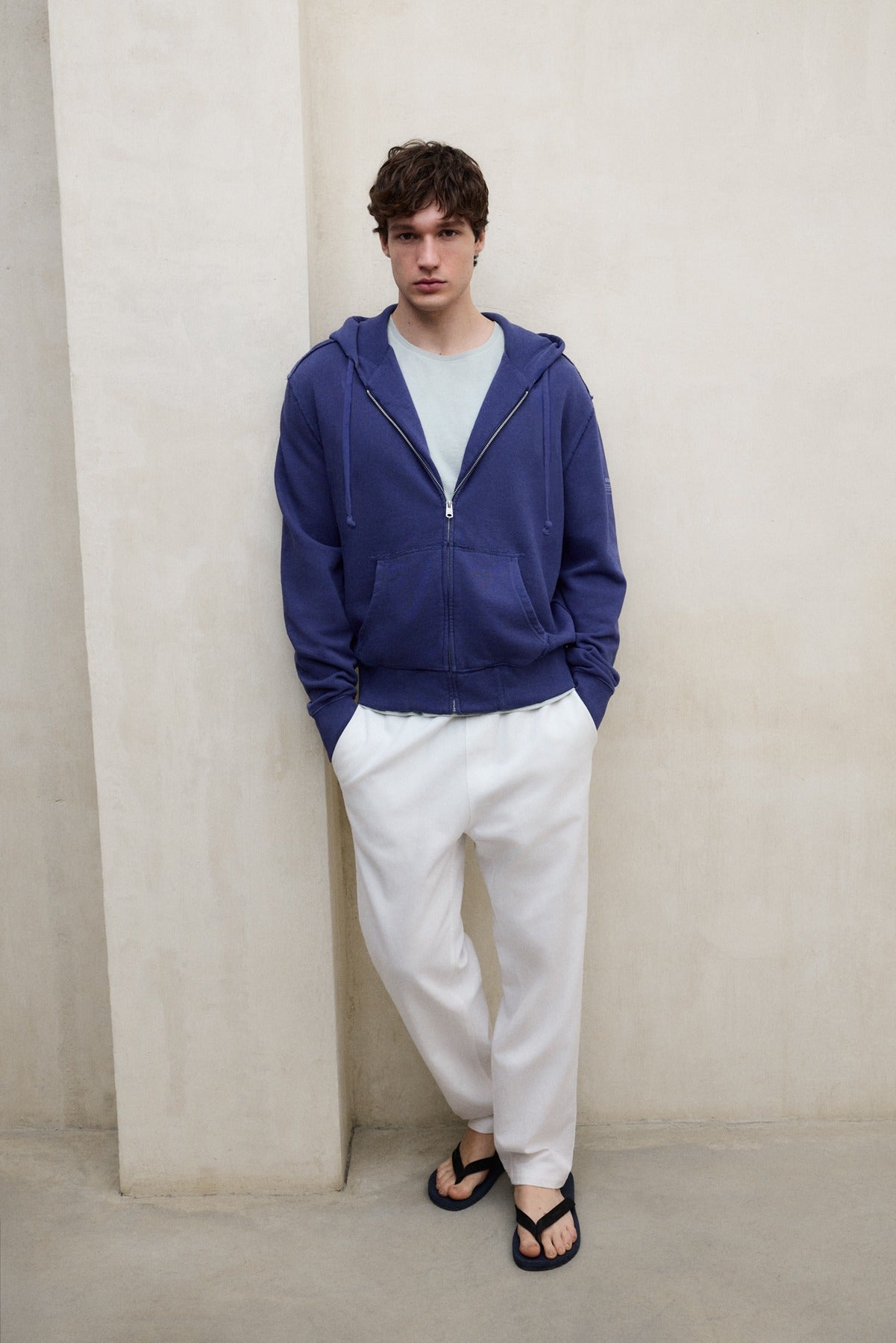 BLUE RENA SWEATSHIRT